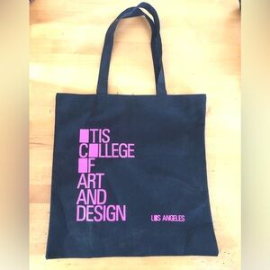 OTIS College of Art and Design Black Book Bag Book Tote